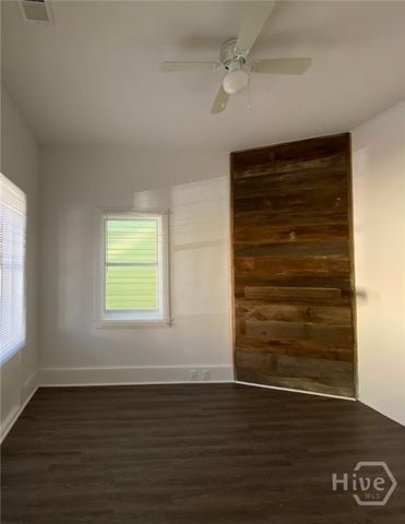 9 W 48th Street, Savannah, GA 31405