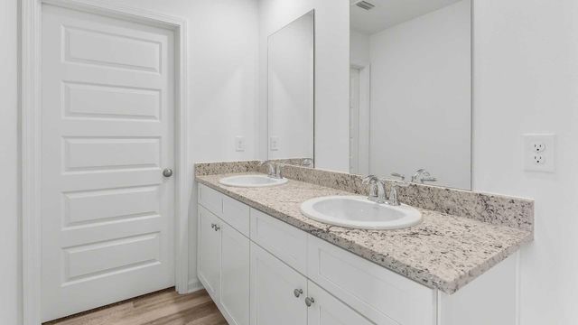 224 Dockside Road, Freeport, FL 32439
