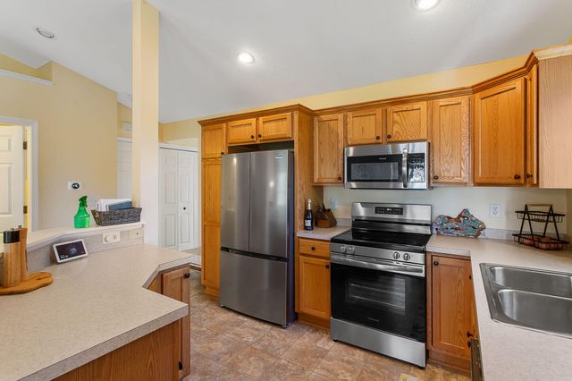 11818 Willow Wood North, Holland Twp, MI 49424