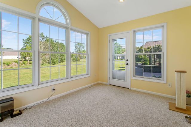 11818 Willow Wood North, Holland Twp, MI 49424