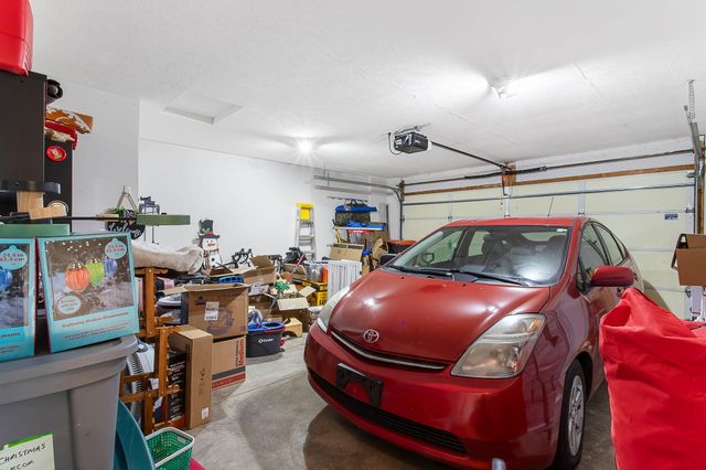 11818 Willow Wood North, Holland Twp, MI 49424