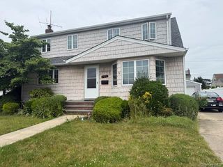 391 Ferris Road, Seaford, NY 11783