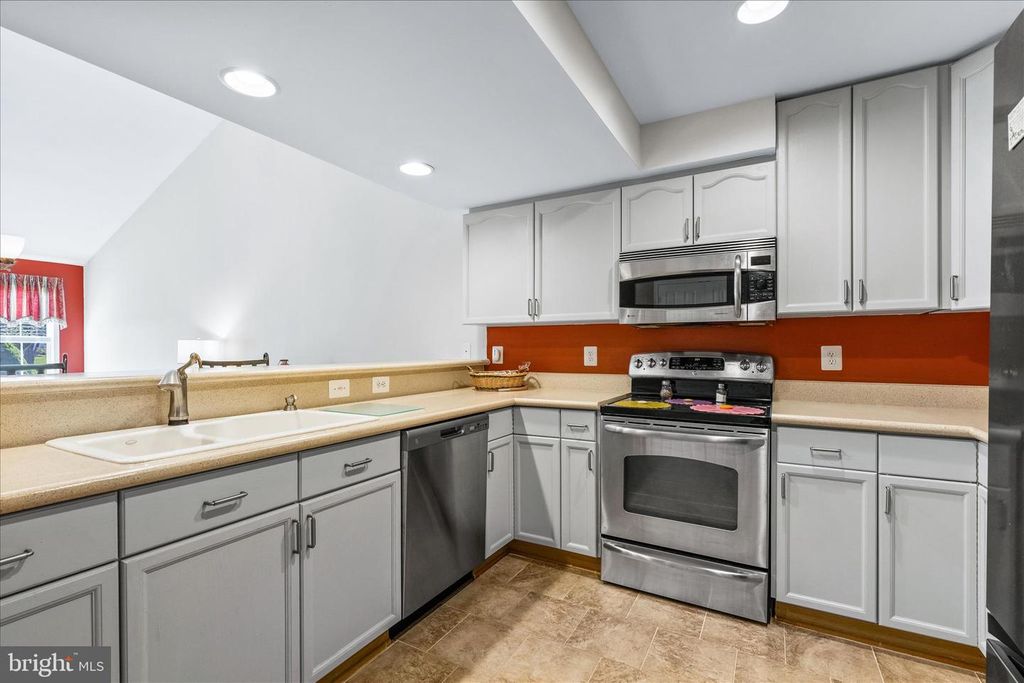 Image 13 of property listing at 5 GEOLEY CT, Thurmont, MD 21788