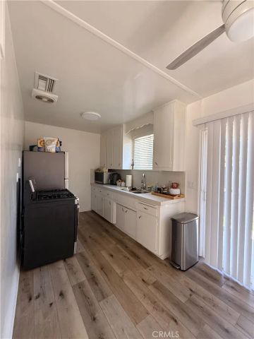 325 La Paloma Street, Redlands, CA 92373