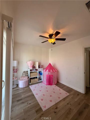 325 La Paloma Street, Redlands, CA 92373