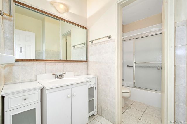 360 Westchester Avenue 314, Port Chester, NY 10573