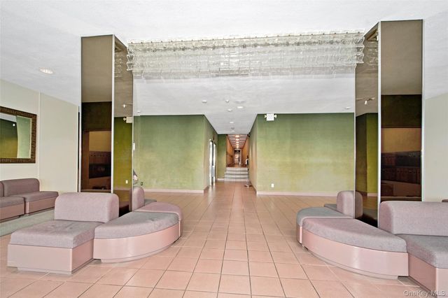 360 Westchester Avenue 314, Port Chester, NY 10573