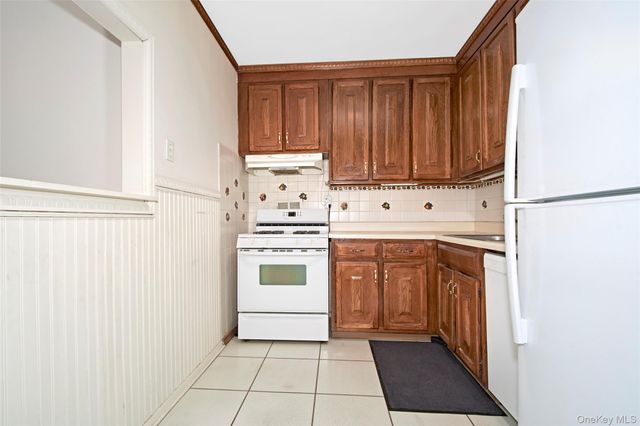 360 Westchester Avenue 314, Port Chester, NY 10573