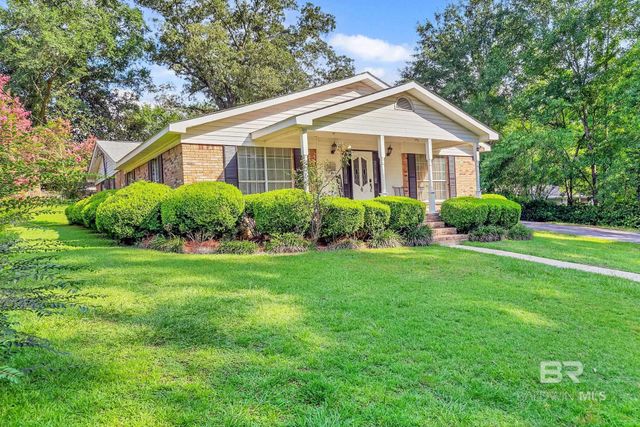 104 E Shore Drive, Brewton, AL 36426