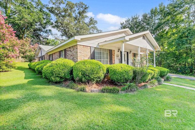 104 E Shore Drive, Brewton, AL 36426