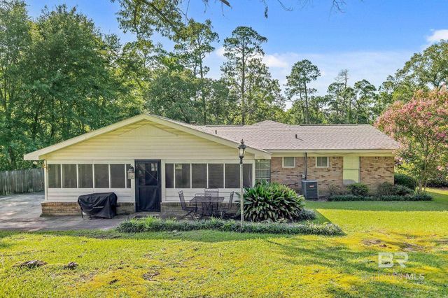 104 E Shore Drive, Brewton, AL 36426