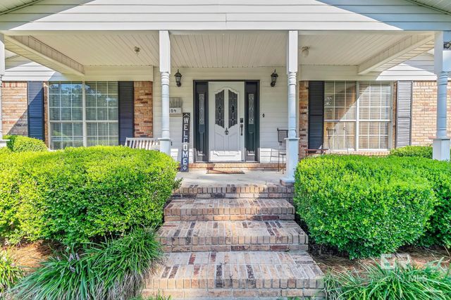 104 E Shore Drive, Brewton, AL 36426