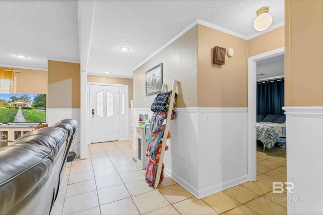 104 E Shore Drive, Brewton, AL 36426