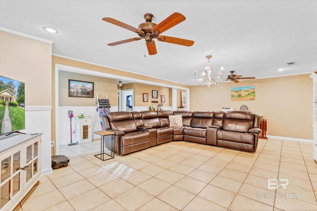104 E Shore Drive, Brewton, AL 36426