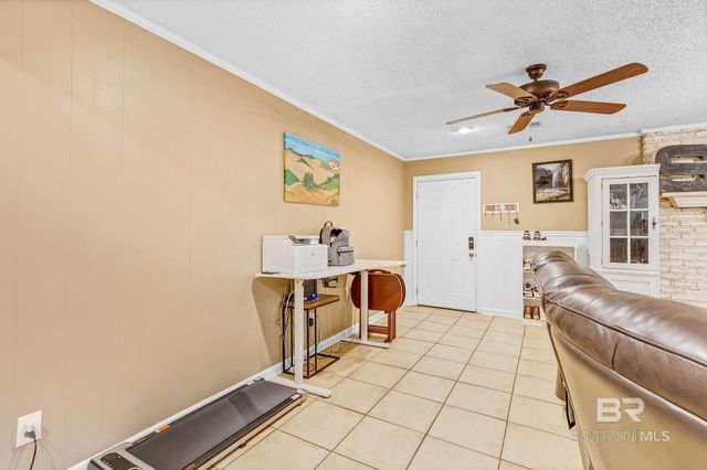 104 E Shore Drive, Brewton, AL 36426