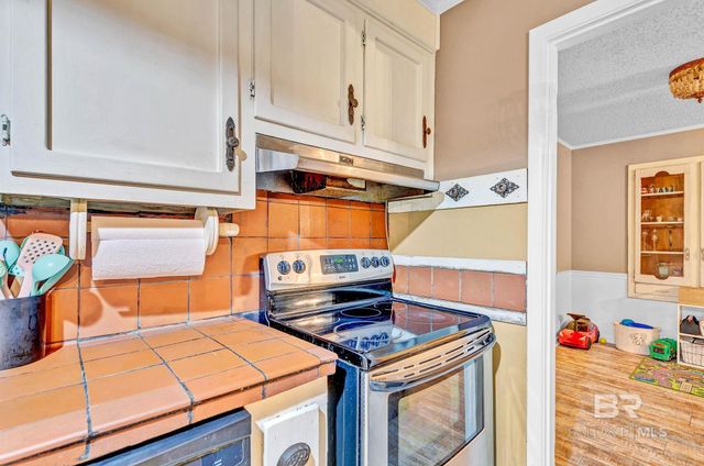 104 E Shore Drive, Brewton, AL 36426