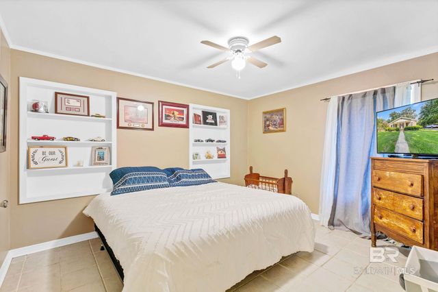 104 E Shore Drive, Brewton, AL 36426