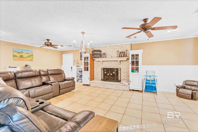 104 E Shore Drive, Brewton, AL 36426
