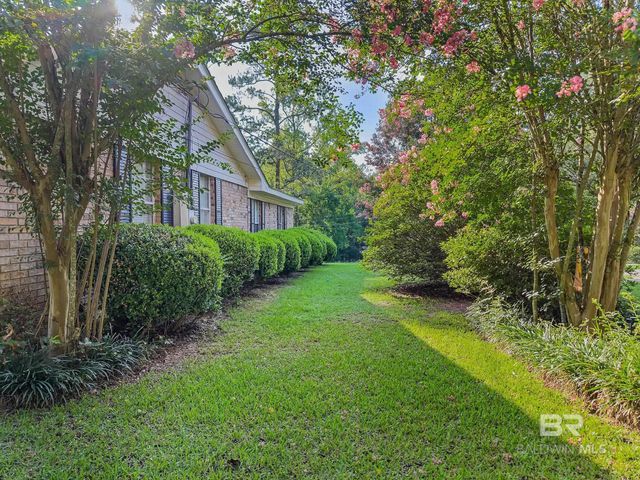 104 E Shore Drive, Brewton, AL 36426