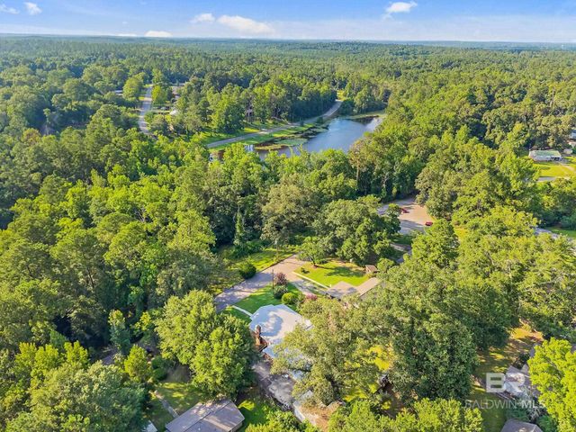 104 E Shore Drive, Brewton, AL 36426