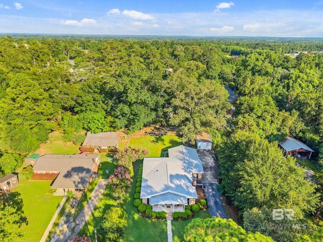 104 E Shore Drive, Brewton, AL 36426