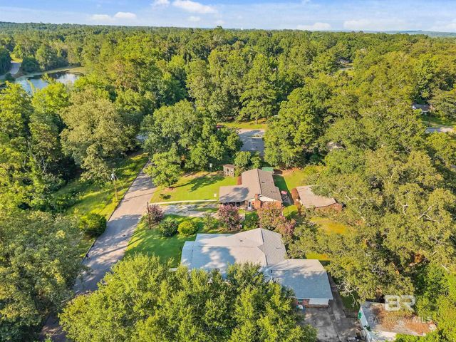 104 E Shore Drive, Brewton, AL 36426