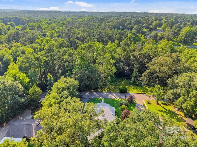104 E Shore Drive, Brewton, AL 36426