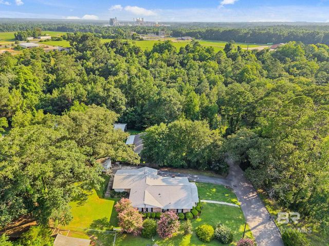 104 E Shore Drive, Brewton, AL 36426