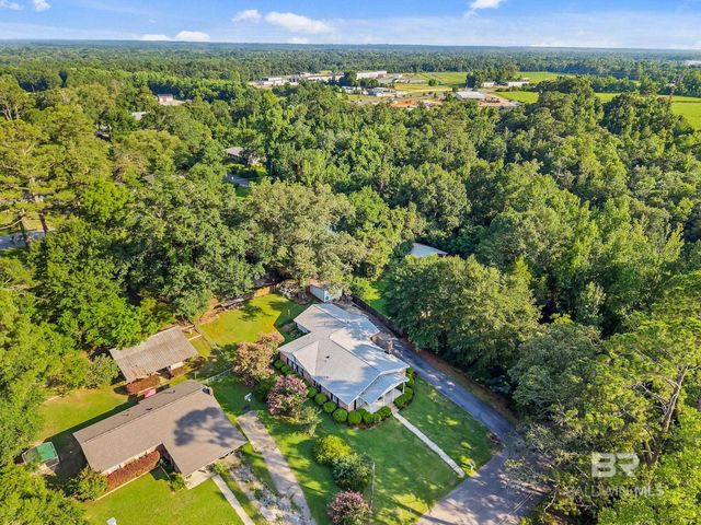 104 E Shore Drive, Brewton, AL 36426