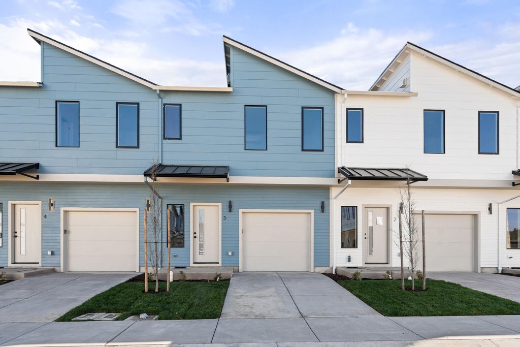 2024 Sunset Drive 3, Medford, OR 97501