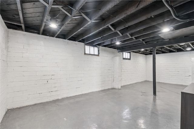 2036 Linn Boulevard, Cedar Rapids, IA 52403