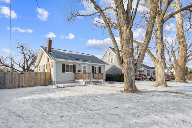 2036 Linn Boulevard, Cedar Rapids, IA 52403