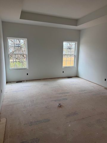 1466 N Collins Drive, Republic, MO 65738