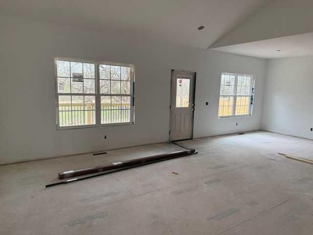 1466 N Collins Drive, Republic, MO 65738