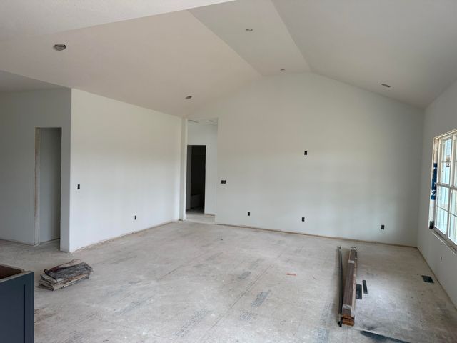 1466 N Collins Drive, Republic, MO 65738