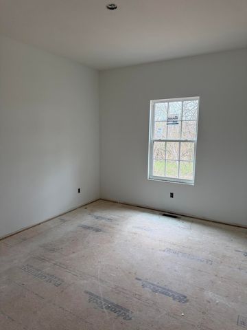 1466 N Collins Drive, Republic, MO 65738