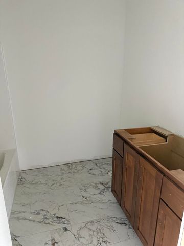 1466 N Collins Drive, Republic, MO 65738