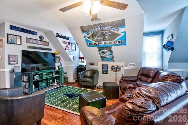 2823 Ridgehaven Court, Gastonia, NC 28054
