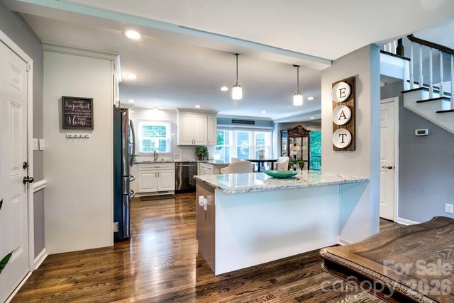 2823 Ridgehaven Court, Gastonia, NC 28054