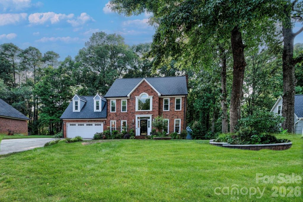 2823 Ridgehaven Court, Gastonia, NC 28054