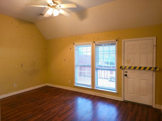 1620 BEAVER TRAIL DR, Memphis, TN 38016