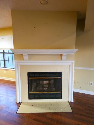 1620 BEAVER TRAIL DR, Memphis, TN 38016