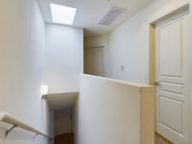 711 W 32nd ST 143, Austin, TX 78705