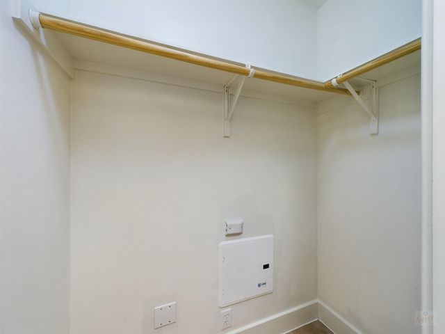 711 W 32nd ST 143, Austin, TX 78705