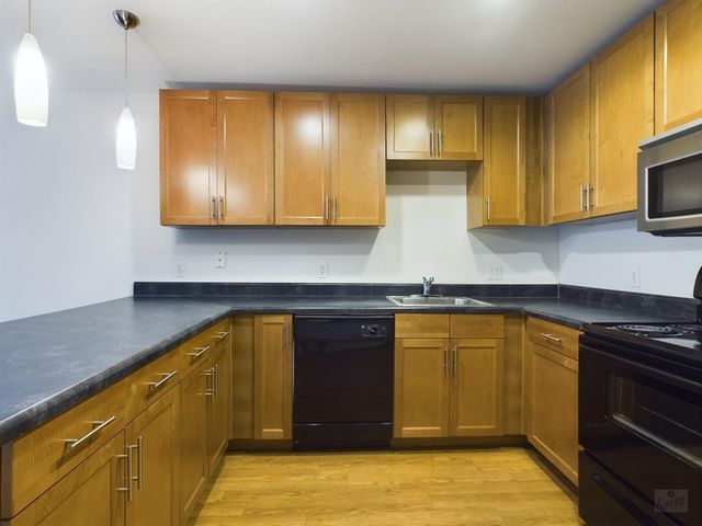 711 W 32nd ST 143, Austin, TX 78705