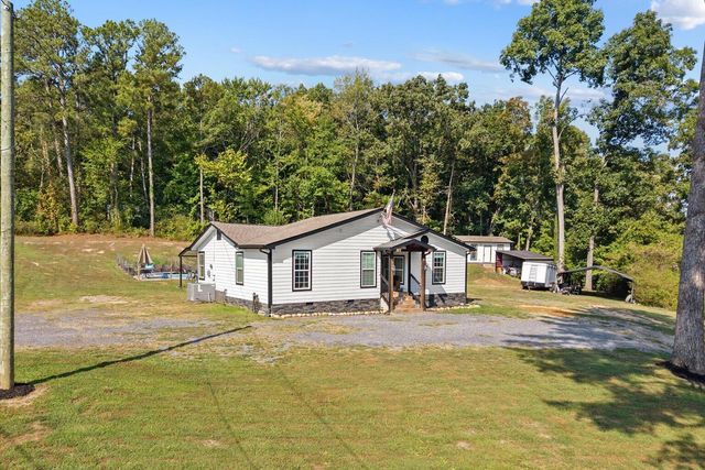 572 Lee Joan Drive NW, Dalton, GA 30721