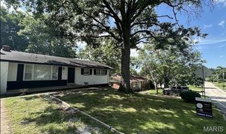 2239 Entity Avenue, St Louis, MO 63114