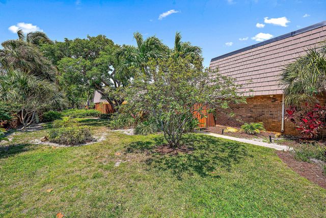 130 Ocean Cove Drive, Jupiter, FL 33477