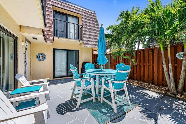 130 Ocean Cove Drive, Jupiter, FL 33477