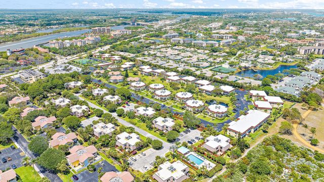 130 Ocean Cove Drive, Jupiter, FL 33477